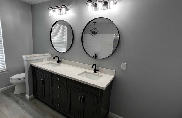 IMG_1759-min Bathrooms