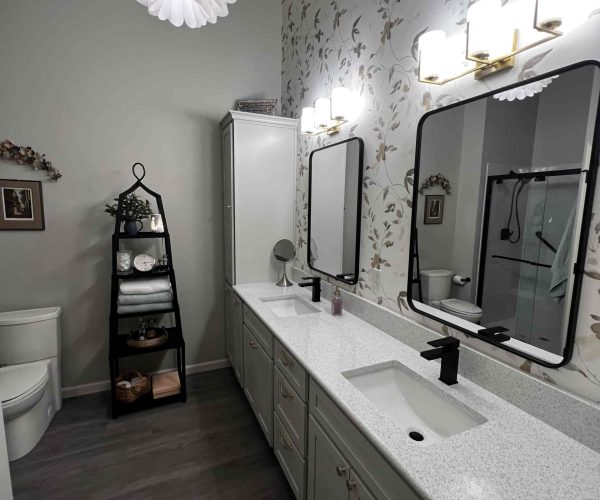 IMG_2157-min Bathrooms